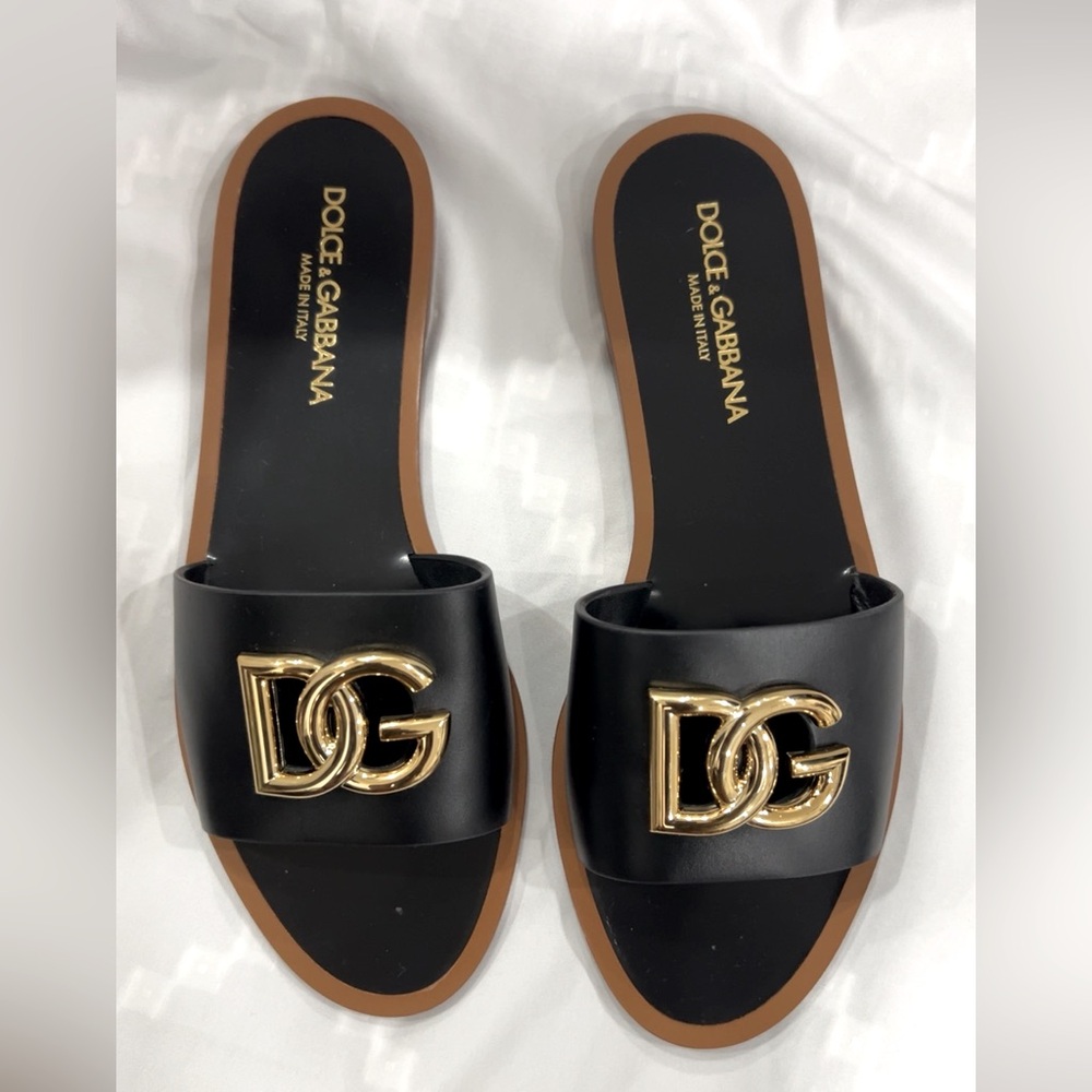 Dolce & Gabbana Black Sandals with Gold Logo 40.5